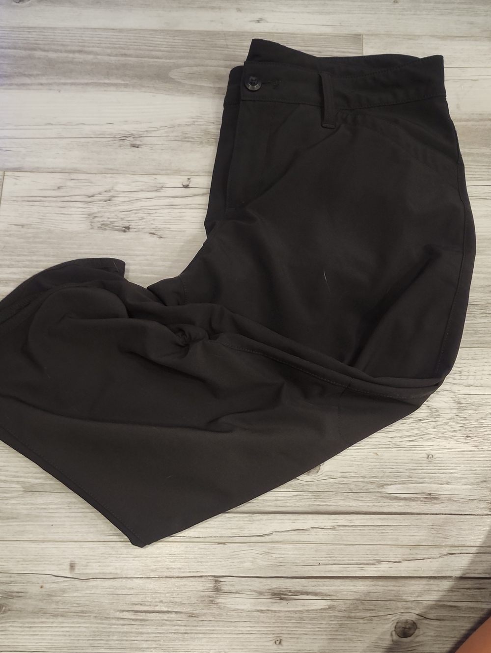 Eddie Bauer Women's Black Capri Pants